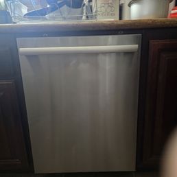 Bosch 800 series dishwasher malfunctioned after 1 week. The Appliance manager Jason still have not replaced it as promised 6weeks. Bosch 800 series dishwasher malfunctioned after 1 week. The Appliance manager Jason still have not replaced it as promised 6weeks.