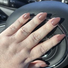 Mani w/ gel Mani w/ gel