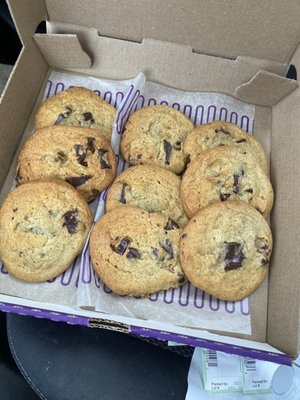 Insomnia Cookies by null