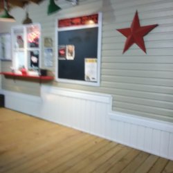 Smoke Shack Barbecue - Very Nice and Friendly Service. Very Good Food