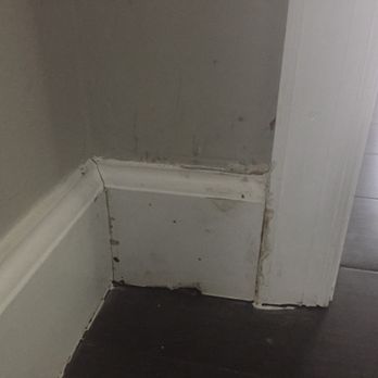 Dulles Kitchen And Bath - Unfinished trim.  Sloppy.  Looks like someone chewed on or burned it.  This was the final product. - General Contractors Near Me - Vienna, Virginia