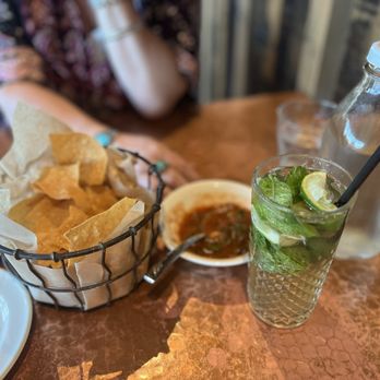 Elote Cafe - Tortilla chips, their salsa and a mojito. - Bars Near Me - Sedona, Arizona