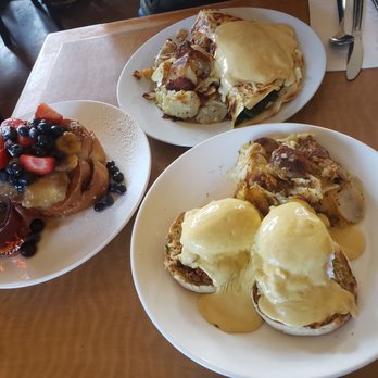 Cafe M - Crab Benedict, stuffed french toast, Delmar crepe - Breakfast & Brunch Near Me - Berkeley, California Cafe M - Crab Benedict, stuffed french toast, Delmar crepe - Breakfast & Brunch Near Me - Berkeley, California