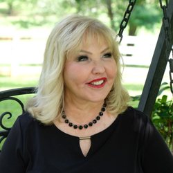 About Face Medspa & Wellness - Sue Cressel, NP, Owner of About Face Medspa & Wellness is a Master Injector with 18+ years of experience.