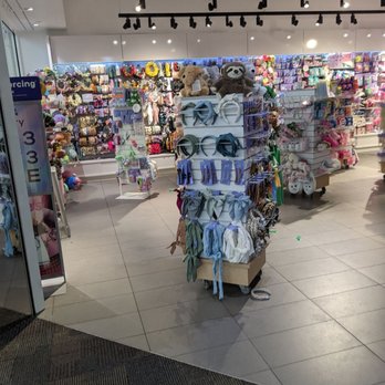 Claire's Boutiques - View when you walk in - Jewelry Near Me - Saint Paul, Minnesota Claire's Boutiques - View when you walk in - Jewelry Near Me - Saint Paul, Minnesota