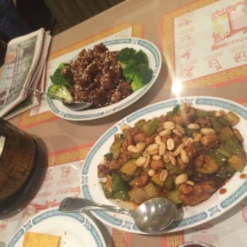 Red Chopstix - Kung pao chicken and sesame beef - Cantonese Near Me - Elk Grove, California Red Chopstix - Kung pao chicken and sesame beef - Cantonese Near Me - Elk Grove, California