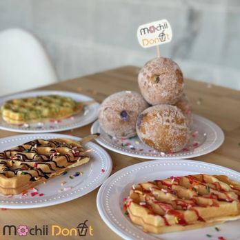 Mochii Donut - North Center - Mochi Waffle & Mochi Balls - Donuts Near Me - Chicago, Illinois Mochii Donut - North Center - Mochi Waffle & Mochi Balls - Donuts Near Me - Chicago, Illinois