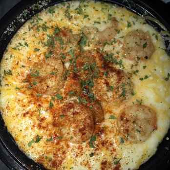 Granny's Fish 'N Grits - My Lb of Grits and 6 tiny shrimp bowl - Soul Food Near Me - Birmingham, Alabama Granny's Fish 'N Grits - My Lb of Grits and 6 tiny shrimp bowl - Soul Food Near Me - Birmingham, Alabama