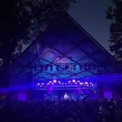 Leinie Lodge Bandshell - Soul Asylum!