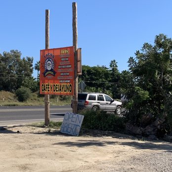 Emanuel - The sign of Tacos Enanuel - Tacos Near Me - El Pescadero, BCS