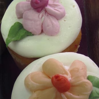 Barb's Bakery - Cupcakes - Bakeries Near Me - Phoenix, Arizona