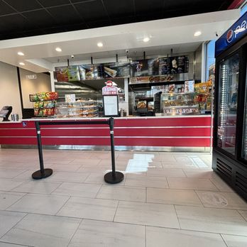 Lee's Sandwiches - Desserts Near Me - Riverside, California Lee's Sandwiches - Desserts Near Me - Riverside, California