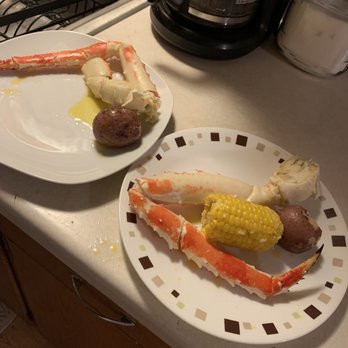 Crafty Crab - Seafood Near Me - Minneapolis, Minnesota