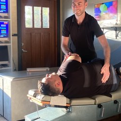 Seattle Neck and Back Pain Clinic - Kent - Low back pain? We got your back!