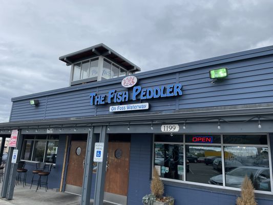 The Fish Peddler Restaurant on Foss Waterway by null