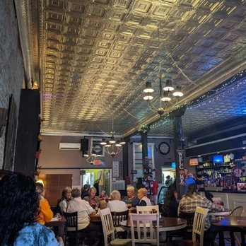 Grinder House Shop - Cafes Near Me - Crossville, Tennessee Grinder House Shop - Cafes Near Me - Crossville, Tennessee