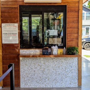 Bird Bird Biscuit - Pick Up Window - Breakfast & Brunch Near Me - Austin, Texas