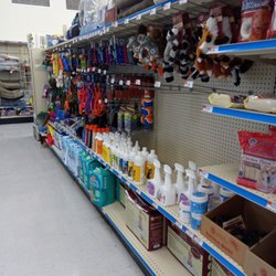 Big Lots - Pet selection