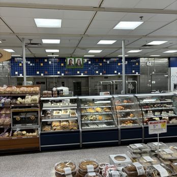 Publix - The bakery! - Grocery Near Me - Miami, Florida Publix - The bakery! - Grocery Near Me - Miami, Florida