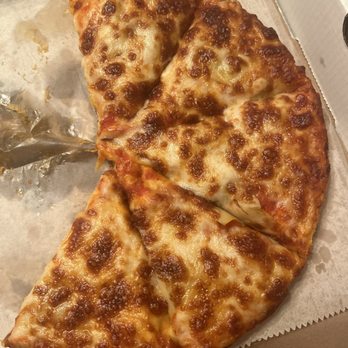 Pizza Twist - Cheese pizza with artichoke toppings - Pizza Near Me - Kendall Park, New Jersey Pizza Twist - Cheese pizza with artichoke toppings - Pizza Near Me - Kendall Park, New Jersey