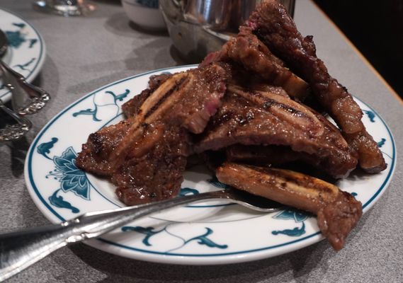 Hunan By the Falls by null