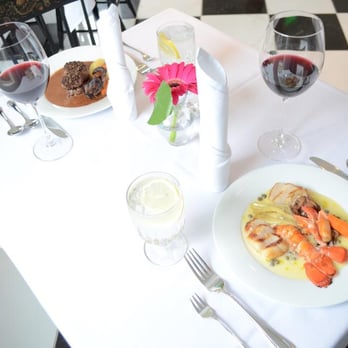 The Inn On Main - Hotels Near Me - Wolfeboro, New Hampshire