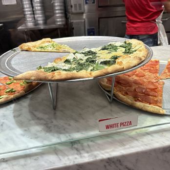 Joe's Pizza - White Pizza - Pizza Near Me - Los Angeles, California Joe's Pizza - White Pizza - Pizza Near Me - Los Angeles, California