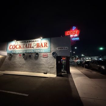 Cozy Inn - Outside - Dive Bars Near Me - Culver City, California