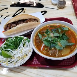 Le's Special Sandwich and Beef Stew Le's Special Sandwich and Beef Stew