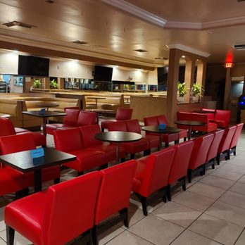 DD Café - Interior - Coffee & Tea Near Me - Garden Grove, California