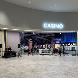 Woodbine Racetrack - Entrance to casino