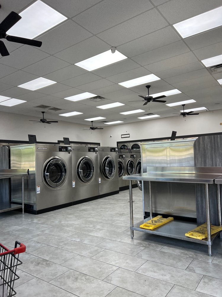 COURTESY CLEANERS Updated May 2024 16 Reviews 794 S Central Ave