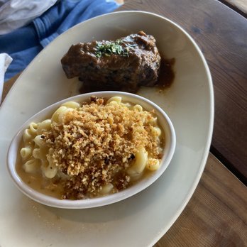Whiskey Cake - WHISKEY BRAISED SHORT RIB / $19.5 roasted mushroom pappardelle, creamy pan jus - New American Near Me - Irving, Texas Whiskey Cake - WHISKEY BRAISED SHORT RIB / $19.5 roasted mushroom pappardelle, creamy pan jus - New American Near Me - Irving, Texas