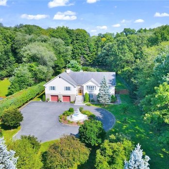CENTURY 21 Elite Realty - 3556 Buckhorn Street, Shrub Oak, NY 10588 - Real Estate Services Near Me - White Plains, New York CENTURY 21 Elite Realty - 3556 Buckhorn Street, Shrub Oak, NY 10588 - Real Estate Services Near Me - White Plains, New York