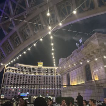 Chéri Rooftop - View - Lounges Near Me - Las Vegas, Nevada