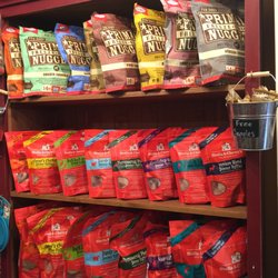 Cornerstone Pets - Freeze Dried, Raw Food for dogs and cats.