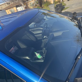 Auto Glass Mobile - New windshield - Auto Glass Services Near Me - Gardena, California Auto Glass Mobile - New windshield - Auto Glass Services Near Me - Gardena, California