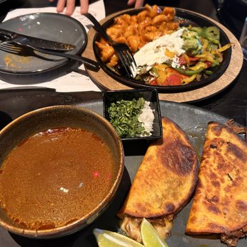 La Popular - Mexican Near Me - Porter Ranch, California La Popular - Mexican Near Me - Porter Ranch, California