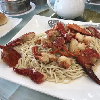 World Seafood Restaurant - Braised lobster with E-fu noodles - Seafood Near Me - Alhambra, California World Seafood Restaurant - Braised lobster with E-fu noodles - Seafood Near Me - Alhambra, California