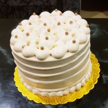 Trafiq Cafe & Bakery - Salted Caramel - Cafes Near Me - Vancouver, British Columbia