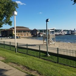 Lake Geneva Chamber Of Commerce - Lake Geneva - Lake Geneva is so special