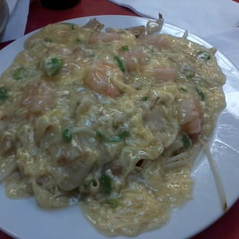 Cheung Hing Restaurant - Shrimp & Egg Gravy Ho Fun - Chinese Near Me - San Francisco, California