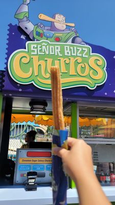 Señor Buzz Churros by null