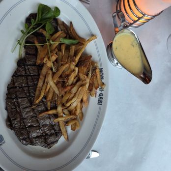 Mon Ami Gabi - Steak frites with bearnaise sauce on the side - French Near Me - Las Vegas, Nevada Mon Ami Gabi - Steak frites with bearnaise sauce on the side - French Near Me - Las Vegas, Nevada