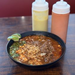 De Horno Pizzería - Birria Ramen