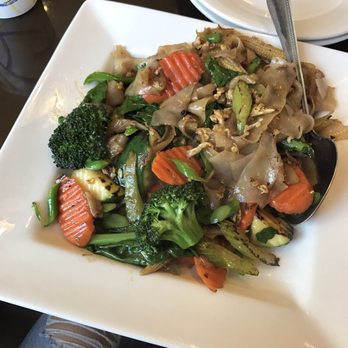 Panya Thai Kitchen - Pad se ew/ vegetarian. Yum! - Thai Near Me - Escondido, California Panya Thai Kitchen - Pad se ew/ vegetarian. Yum! - Thai Near Me - Escondido, California