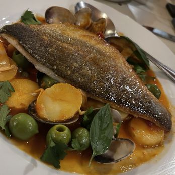 Piano Piano - Fish - Italian Near Me - Toronto, Ontario Piano Piano - Fish - Italian Near Me - Toronto, Ontario