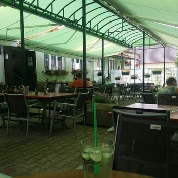 Maškovka - Pizza Near Me - Turnov, LI