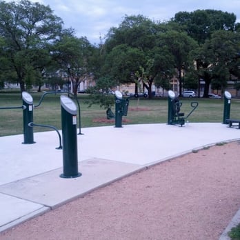 Madison Square Park - I little bit of flare for the exercise enthusiast - Parks Near Me - San Antonio, Texas