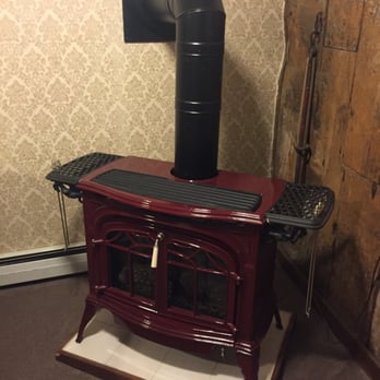 Inn Victoria - Fire heater - Hotels Near Me - Chester, Vermont Inn Victoria - Fire heater - Hotels Near Me - Chester, Vermont